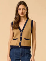 COLOR BLOCK BUTTON DOWN SWEATER VEST