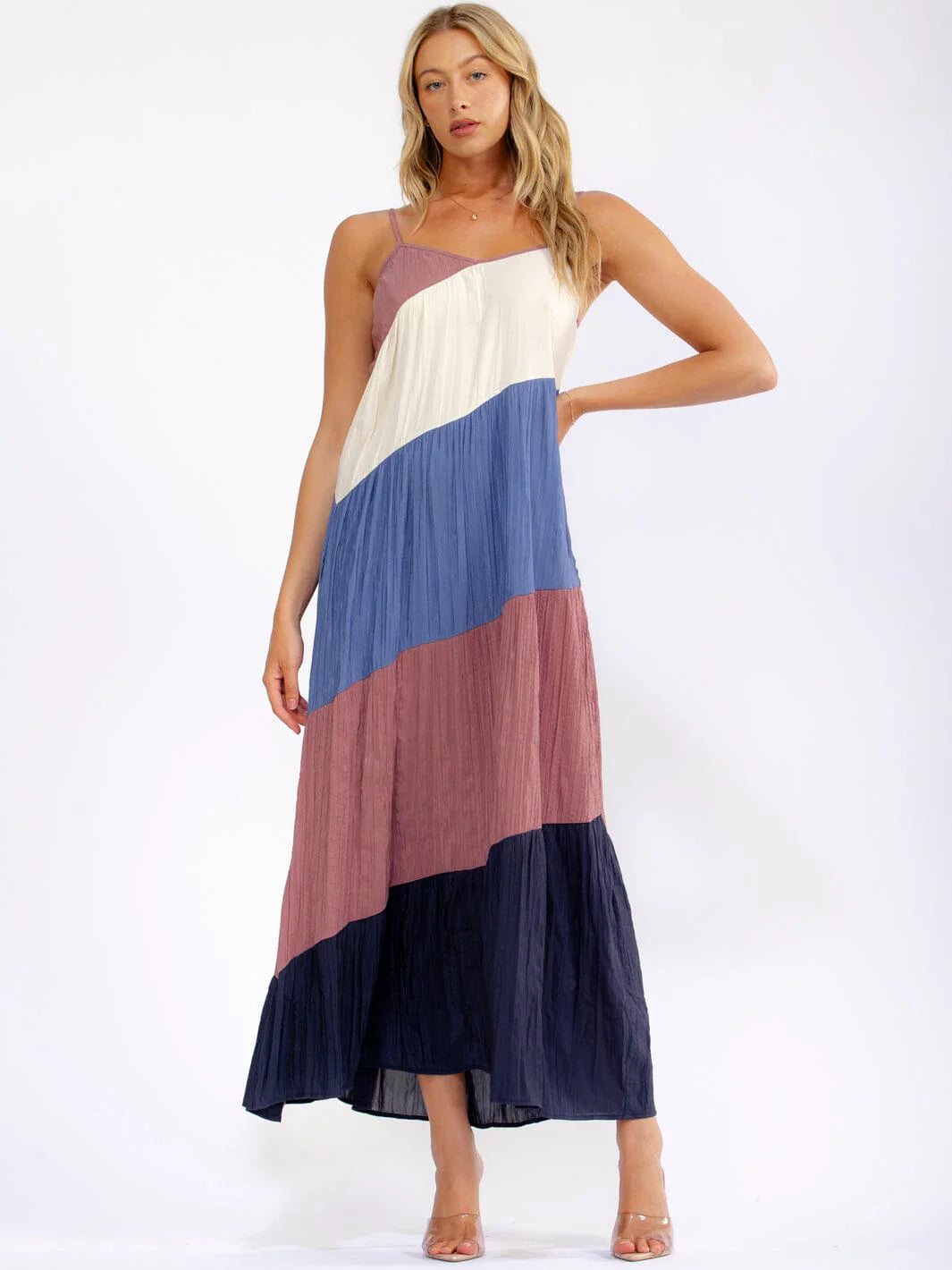 WOMEN'S SLEEVELESS MAXI DRESS