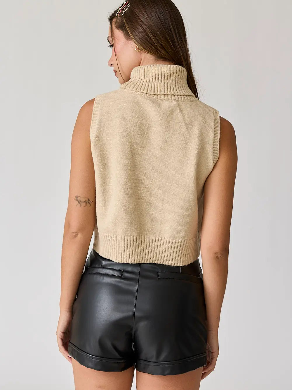 ALICE TURTLE NECK KNIT TOP