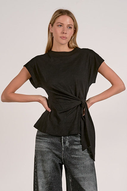 CREW NECK SHORT SLEEVE TOP WITH SASH TIE BLACK