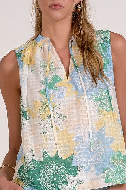 FLOWY SLEEVELESS TOP