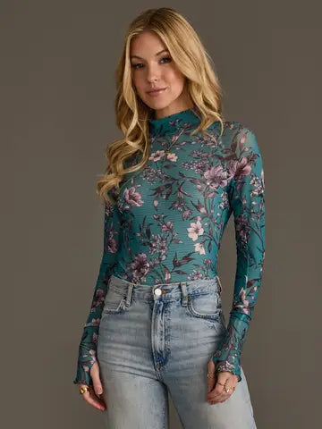 FLORAL MEST TOP